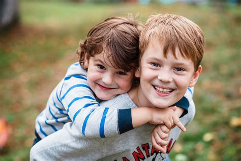 are siblings is sibling.